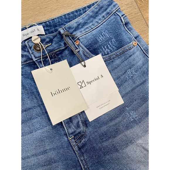 Splendid A L.A. Denim Shorts Size Large Distressed 28x9 - Picture 3 of 11